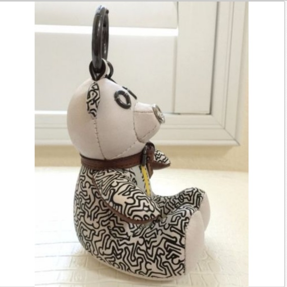 COACH New York KEITH HARING BEAR KEY RING CHARM - Picture 4 of 5